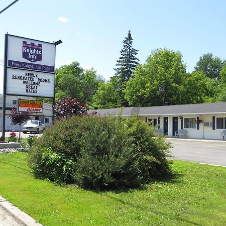 Knights Inn Arnprior Екстер'єр фото