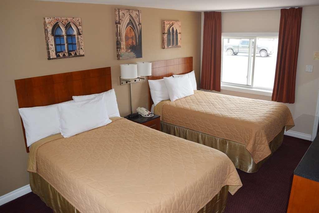 Knights Inn Arnprior Номер фото